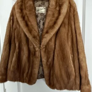 Elegant Vintage Mink Luxury Coat